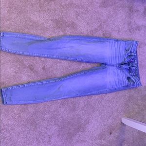 Worn few times, American Eagle light wash jeans.